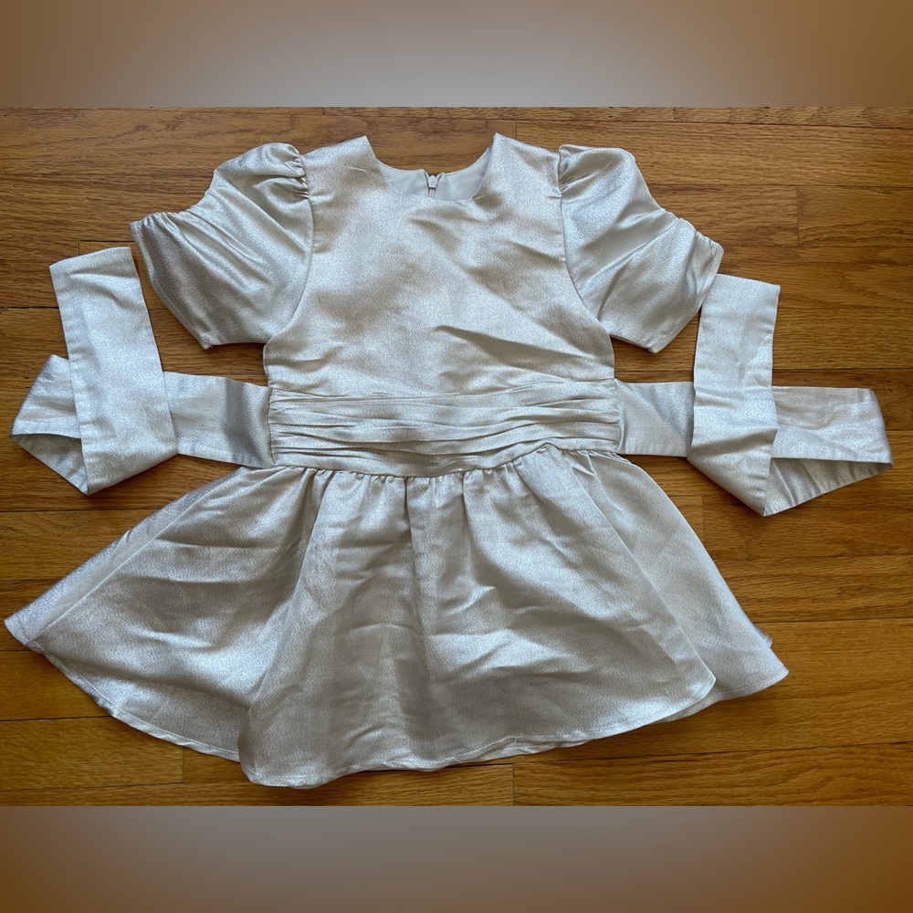 Noralee size 4